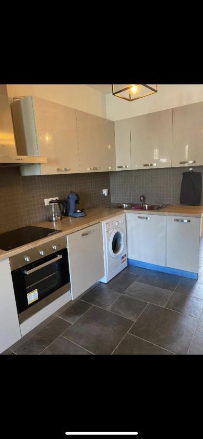 Louise Apartment Brussel Bagian luar foto